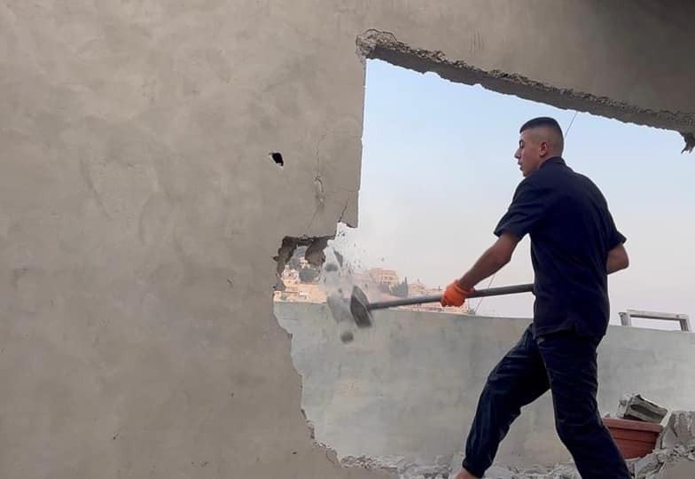 سلوان : بلدية الاحتلال تجبر مقدسياً على هدم منزله ذاتياً
