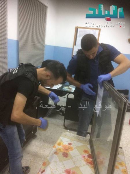 برطعة | الشرطة تنتهي مساء اليوم من رفع البصمات من داخل المدرسة التي تم الاعتداء عليها