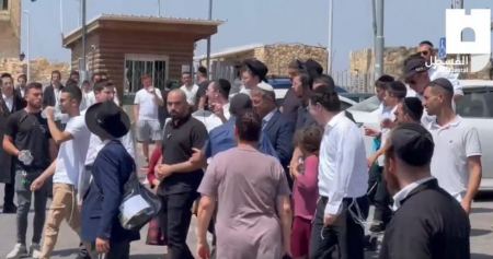بن غفير يتقدم اقتحاما استفزازيا لقرية النبي صموئيل