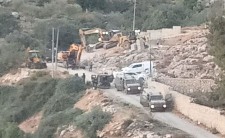 الاحتلال يهدم منزلاً جنوب بيت لحم