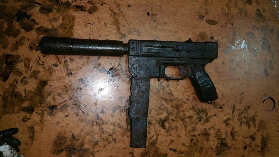 ام الفحم | مداهمة منزل وضبط بندقية واعتقال شخص 