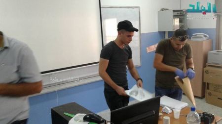 برطعة | الجنائية والمباحث تأخذ بصمات طلبة المدرسة الثانوية 