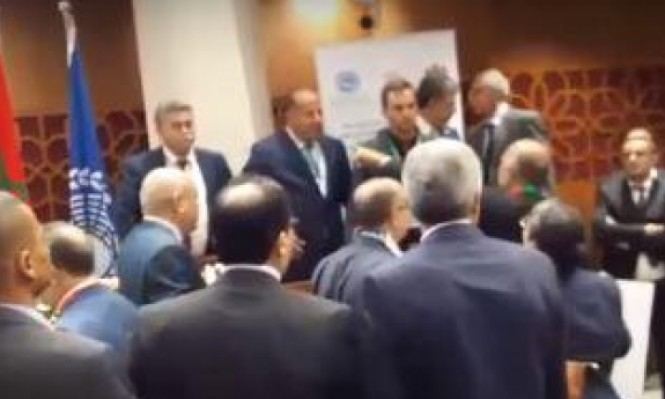 طرد وفد إسرائيلي يترأسه عمير بيرتس من برلمان المغرب