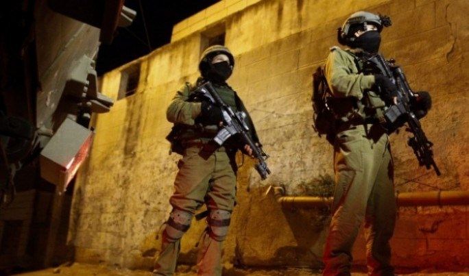 الاحتلال يعتقل 5 فلسطينيين من بينهم 3 اطفال