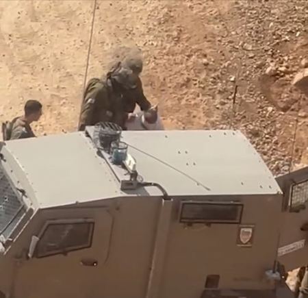 الاحتلال يعتقل وزيرا فلسطينيا في ديرستيا