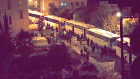 حلحول| اقتحام المستوطنين مسجد النبي يونس