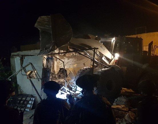 الاحتلال الاسرائيلي يهدم منزل اسير في قباطية