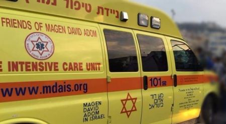 اصابة خطيرة لطفل في تل السبع دهسه دباب