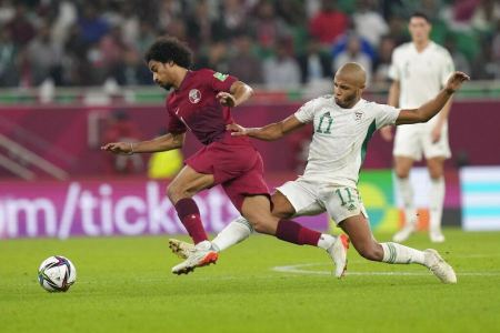 الجزائر تقصي قطر من كأس العرب لتقابل تونس على النهائي