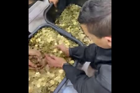 شاهد : حملة في ام الفحم لجمع 3000 شيكل من فئة الاغورات لتعويض مستوطن