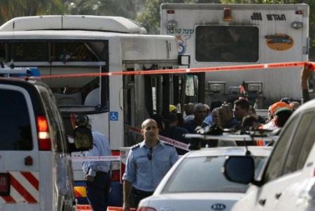 محكمة اسرائيلية تقضي بالسجن 25 عاماً على مفجر حافلة بتل أبيب 
