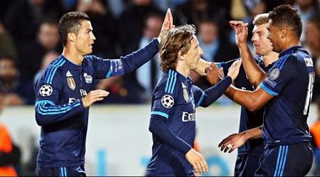 هدفي رونلاندو في مرمى مالمو تضع ريال مدريد في صدارة المجموعة الاولى 