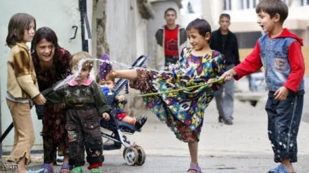 طاجيكستان تمنع الاسماء العربية بحجة مكافحة الارهاب !