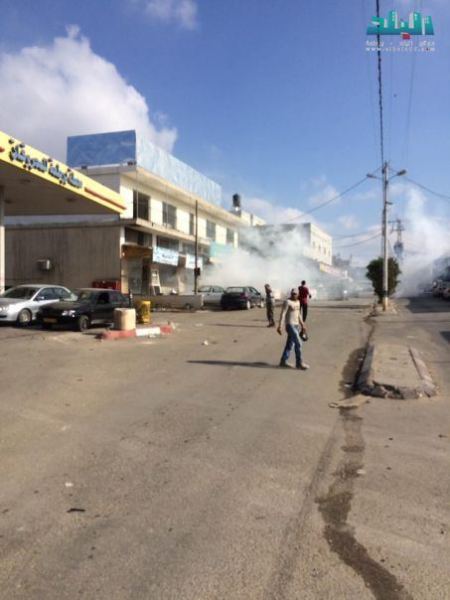 برطعة | صور وفيديو ... مواجهات مع قوات الاحتلال بعد هدمها لمنشئات في المنطقة الصناعية