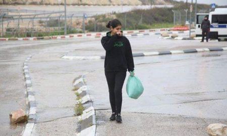 الاحتلال الاسرائيلي يفرج عن الطفلة ملاك الخطيب