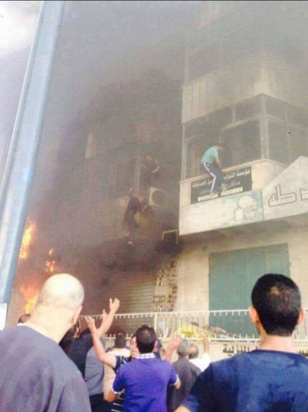 بيت لحم ... مصرع شاب طعناً ووفاة سيدة سقطت من بيت يحترق على خلفية جريمة القتل