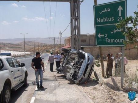 حادث سير في بلدة طمون قضاء طوباس و 11 اصابة متفاوتة