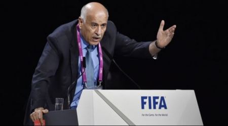 الأردن يسمح للرجوب بعبور أراضيه بشرط مغادرتها فوراً