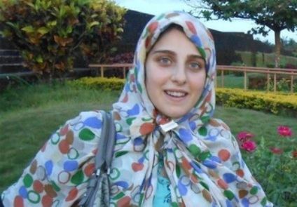 ايطاليا ... سخط شعبي لاعتناق ابنة سياسي الاسلام 