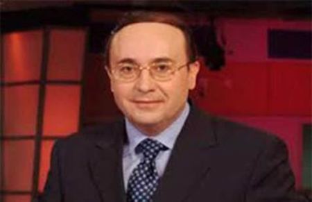 «لايك» على صفحة فيصل القاسم يقود فتاة إلى المخابرات