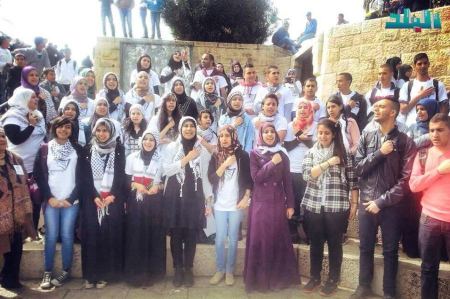 القدس يحتضنها الاف القراء , دعماً لصمود أهلها
