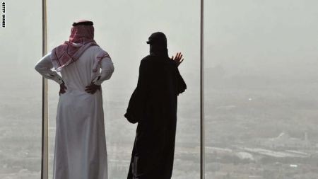 السعودية : 13 ألف دولار غرامة لمن يضرب زوجته