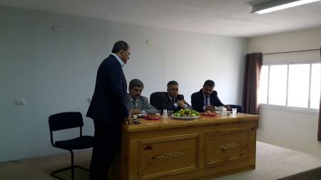 برطعة | وزير الحكم المحلي يزور القرية ويضع حجر الاساس لبناء قاعة كبيرة