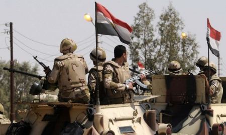 مقتل وإصابة 10 من الجيش المصري في بسيناء