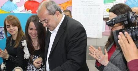 نسبة التصويت العامّة بلغت 36.7% حتّى الساعة 14:00