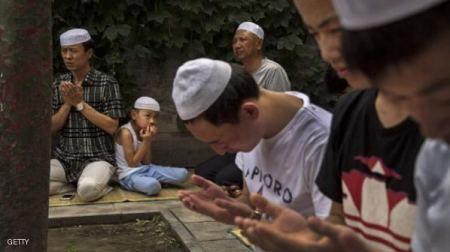 الصين ... منع مسلمو الايغور من صيام رمضان 