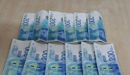 اعتقال شاب من كفر ياسيف بشبهة العثور على 50 الف شيقل مزورة في مركبته