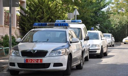 برطعة | ضبط شاب من برطعة يحمل سلاحاً بحقيبته في تل ابيب