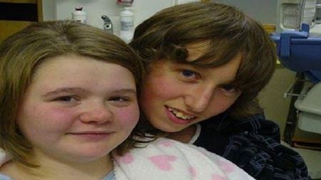 أصغر أب وأم بريطانيين في الـ 12 و13 من العمر