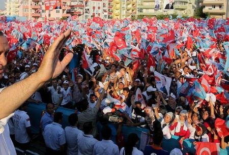 اردوغان : نحن أمام دولة إرهابية تسير على نهج « هتلر »