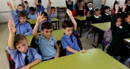 الحكومة الفلسطينية : استمرار اضراب المعلمين له نتائج كارثية