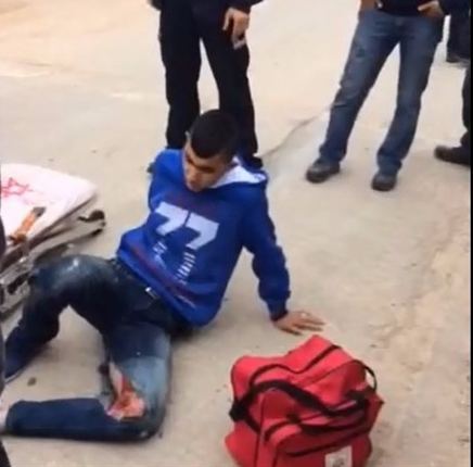 سيارة شرطة إسرائيلية تدهس فتى عربيا في بلدة حورة بالنقب