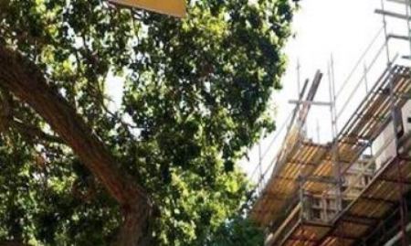 مصرع عبد الرحمن زيدان ( 45 عاما) من بيت قاد شرق جنين في ورشة عمل داخل مدينة هرتسليا