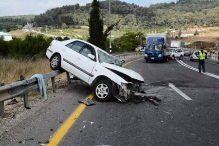 إصابة شخصين بجروح خطيرة بحادث طرق مروع في البقيعة