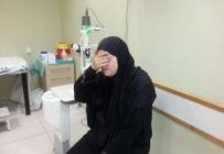 يهودي متدين يعتدي على سيدة من الطيبة ويرشق وجهها بمادة غريبة