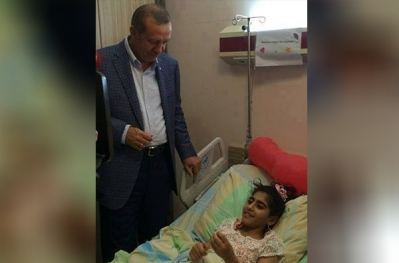 الرئيس التركي اردوغان‬ يزور الجرحى الفلسطينيين في أنقرة‬‬