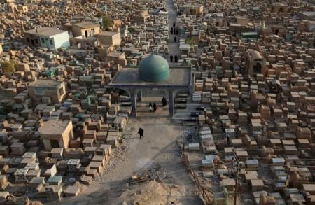 صور ... أكبر وأقدم مقبرة للمسلمين في العالم