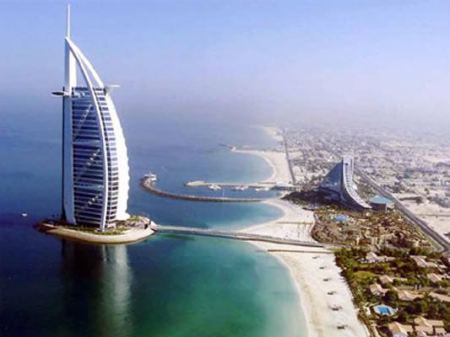 صحفى إسرائيلي يكشف تغلغل الأمنيين الاسرائيليين فى الإمارات