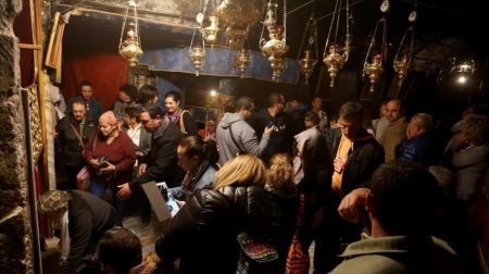بيت لحم ... بدء احتفالات أعياد الميلاد حسب التقويم الغربي