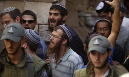 مستوطنون يدعون لاقتحام الاقصى غداً انتقامًا لمقتل مستوطنة 