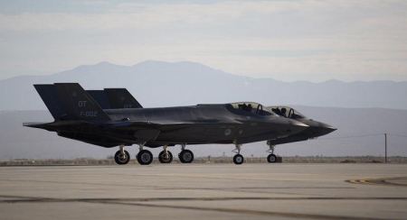 إسرائيل تشتري 17 طائرة مقاتلة اضافية من نوع F35