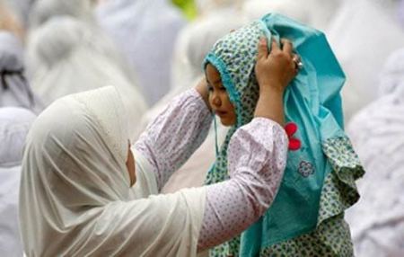 عزيزتي الأم ... كيف تصادقين ابنتك؟