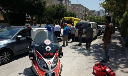 حيفا ... اصابة خطيرة لشاب تعرض لإطلاق نار من مركبة عابرة