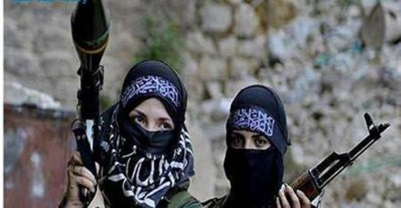 سيدة من شفاعمرو تغادر البلاد للانضمام الى داعش