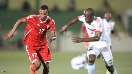 5 لاعبين عرب من بين أفضل 10 لاعبين في افريقيا