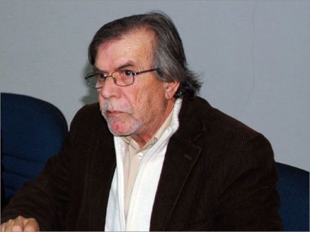 وفاة الفنان الاردني محمد قباني